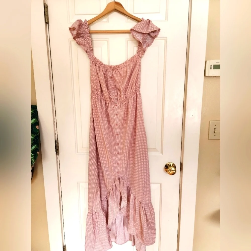 Showpo maxi dress blush polka dot off the shoulder peasant party romantic size 4 - Picture 2 of 12